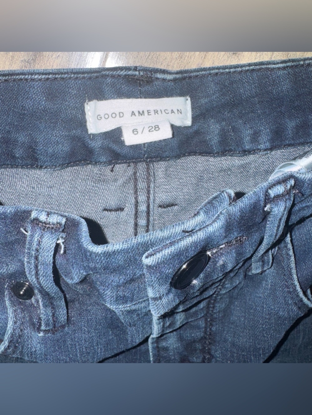 Good American Good Waist Crop Destroyed Skinny Sz 6/28 Distressed Raw Hem - Picture 5 of 7